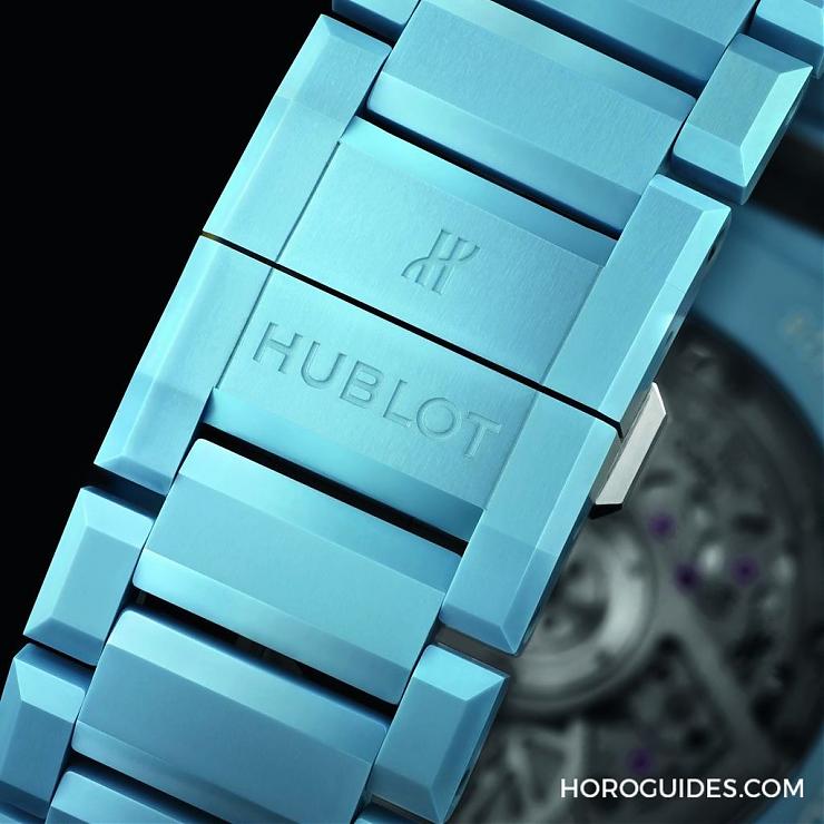 HUBLOT - 穿出正裝清爽感HUBLOT Big Bang Integrated彩色陶瓷鏈帶計(jì)時(shí)碼表