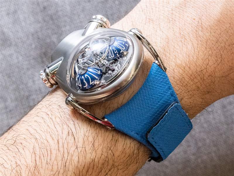 動手操作：MB&F HM10 'Bulldog' 手表