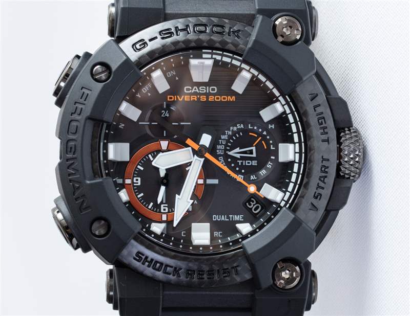 動手：卡西歐 G-Shock Frogman GWF-A1000XC-1A 手表采用新表殼材料