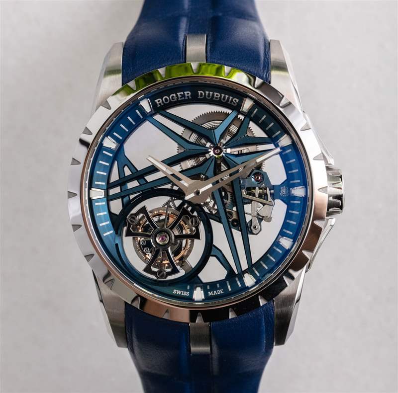 動手操作：羅杰杜彼 Excalibur Tourbillon Cobalt Watch