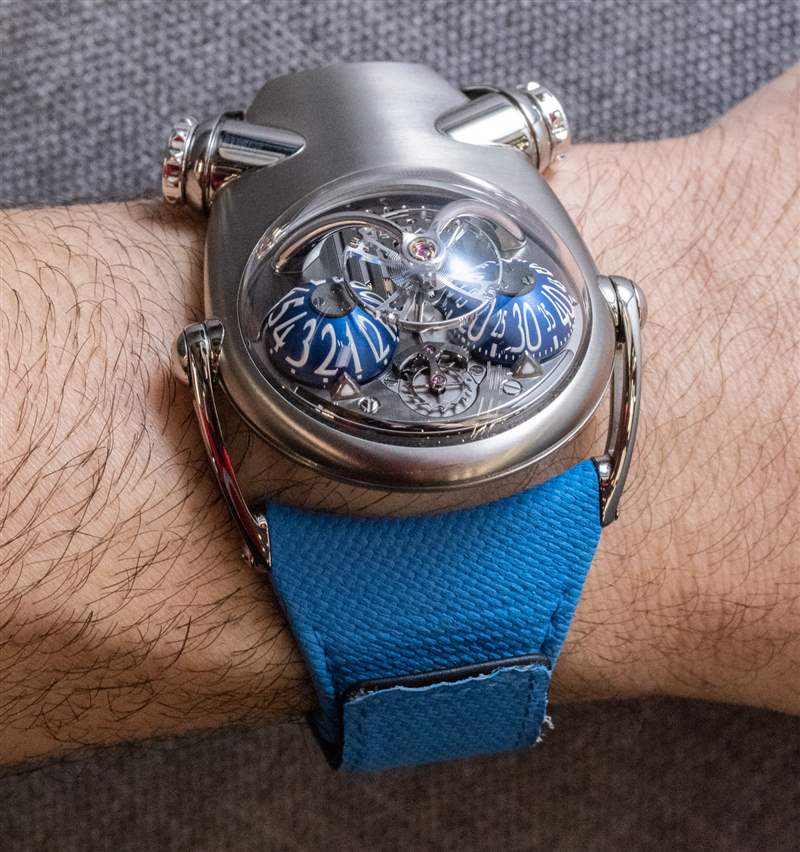 動手操作：MB&F HM10 'Bulldog' 手表