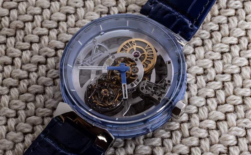 動手操作：路易威登 Tambour Moon Flying Tourbillon Poincon de Geneve 藍色藍寶石腕表