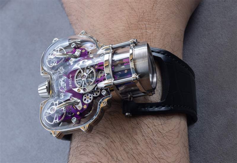 動手操作：MB&F Horological Machine 9 Sapphire Vision HM9-SV 手表