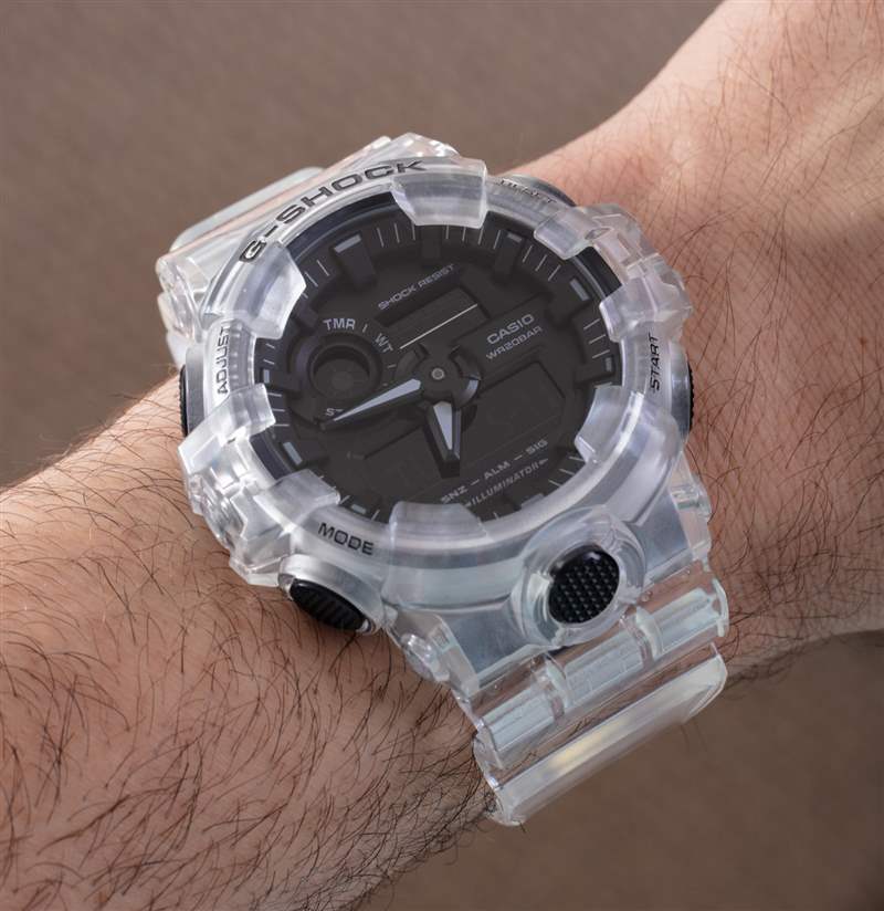 來(lái)自卡西歐 G-Shock 透明包裝：透明 GA700SKE-7A 的價(jià)值和樂(lè)趣