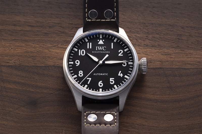 手腕上的一周43mm IWC Big Pilot Automatic