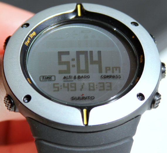 Suunto Core 至尊版銀色腕表