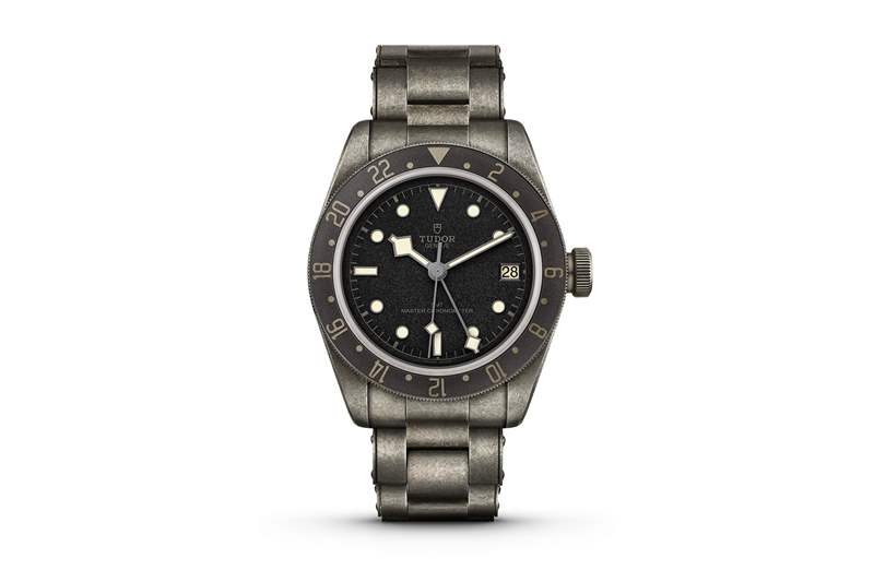 仔細觀察帝舵Black Bay GMT One For Only Watch 2021