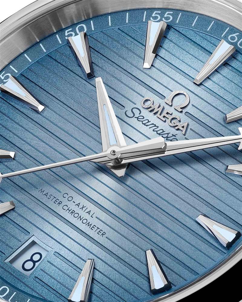 『新表』歐米茄推出8枚Seamaster 75th Anniversary Summer Blue海馬系列75周年腕表：藍(lán)色的變幻