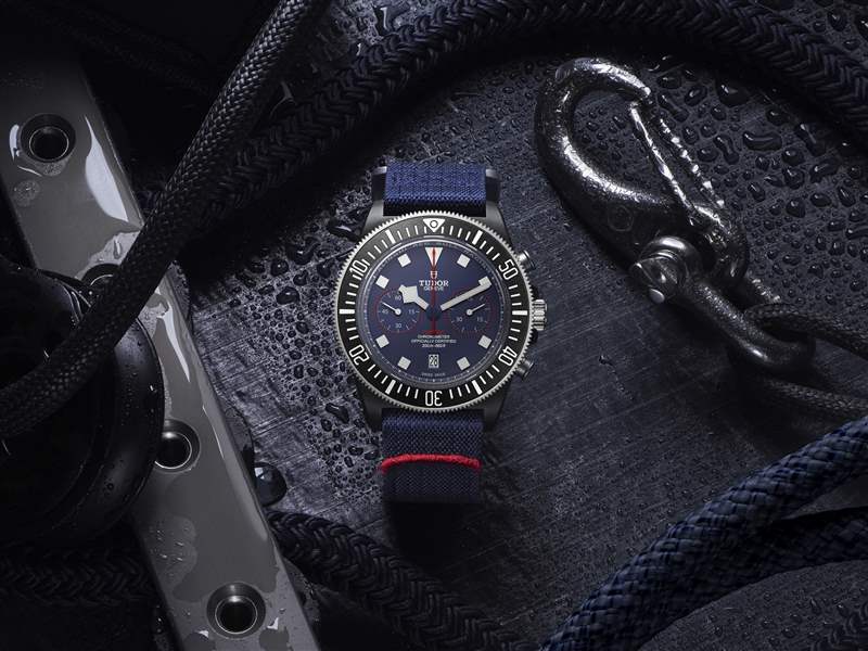 『新表』帝舵推出Pelagos FXD Alinghi Red Bull Racing Edition大三針腕表和計時碼表：碳復(fù)合材料表殼，藍白灰帆船色