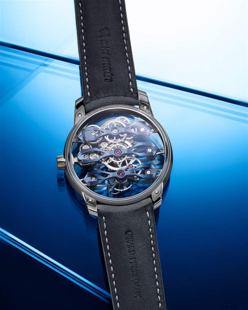 Bucherer推出3枚Bucherer Blue時計新作：Girard-Perregaux、H. Moser & Cie.和L’Epe?e合作版